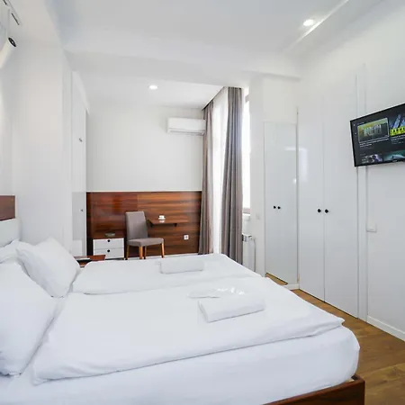 Hotel Type Room With Mini Kitchen And Balcony On Melikishvili, City Center Tbilisi Exterior photo