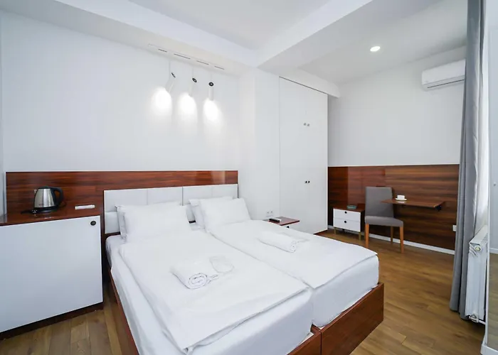 Hotel Type Room With Mini Kitchen And Balcony On Melikishvili, City Center