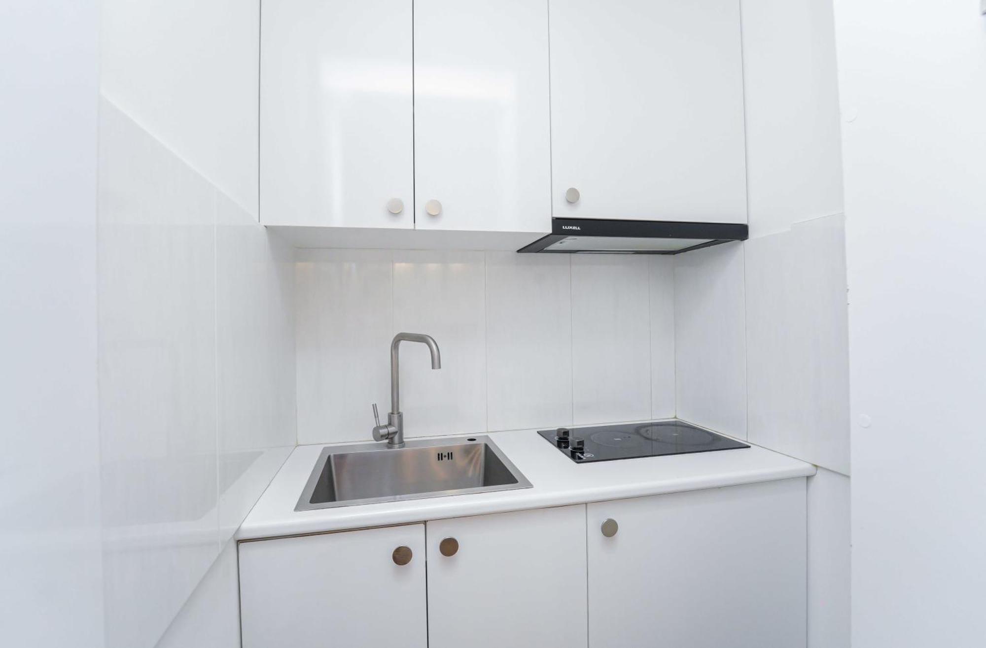 Апартаменти Type With Mini Kitchen And Balcony On Melikishvili, Center *